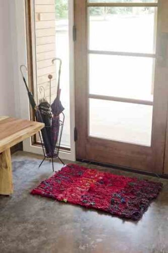 Creating a Homemade Tweed Red-Striped Rug